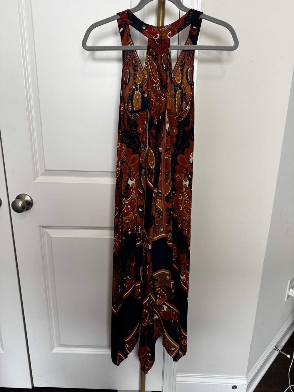 ☀️ SLNY Boho Paisley Maxi Handkerchief Dress - Picture 5 of 5